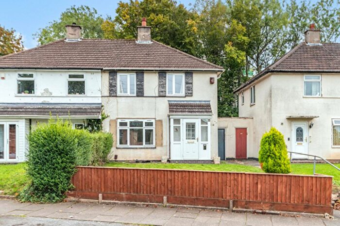 2 Bedroom Semi-Detached House For Sale In Central Avenue, Birmingham, West Midlands, B31