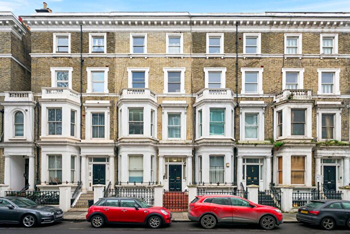 2 Bedroom Flat To Rent In Finborough Road, London, SW10