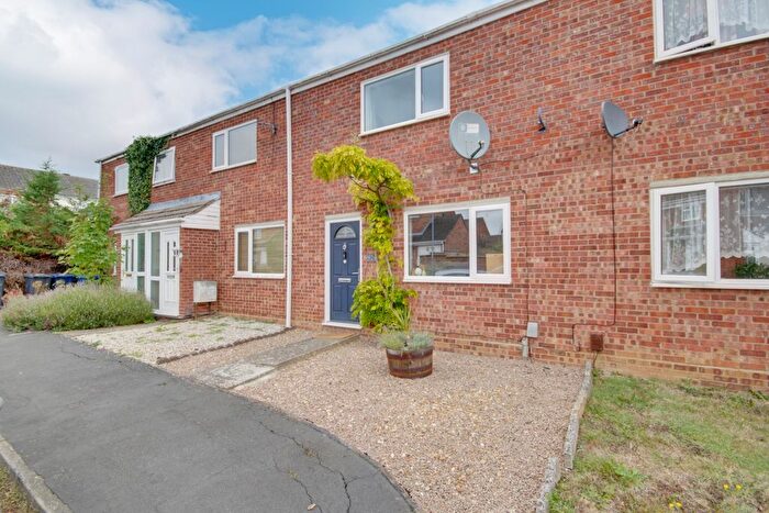 2 Bedroom Terraced House For Sale In Pettis Road, St. Ives, Cambridgeshire, PE27