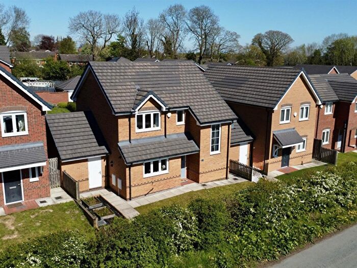 3 Bedroom Detached House For Sale In Maes Gwyrdd, Gwersyllt, Wrexham, LL11
