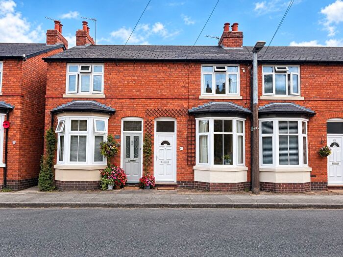 2 Bedroom Terraced House To Rent In Grove Avenue, Solihull, West Midlands, B91