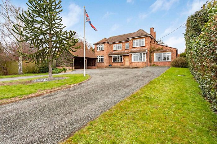 5 Bedroom Detached House For Sale In The Row, Sutton, CB6