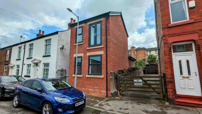 1 Bedroom Detached House To Rent In Willow Grove, Marple, Stockport, Greater Manchester, SK6