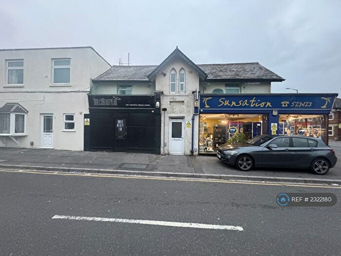 1 Bedroom Flat To Rent In Wimborne Road, Bournemouth, BH9