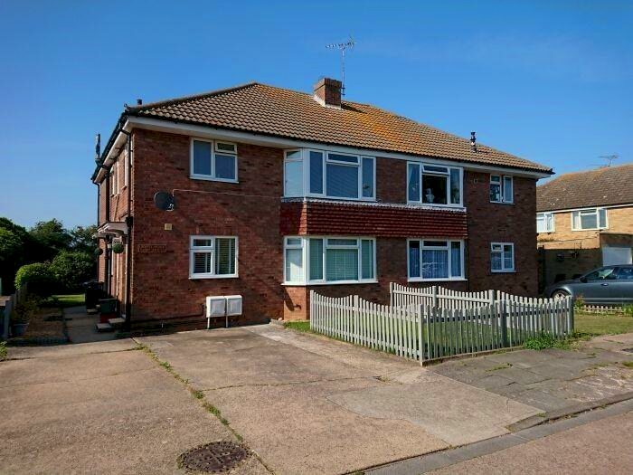 2 Bedroom Maisonette To Rent In Orwell House, Waltham Way, Frinton-on-Sea, CO13