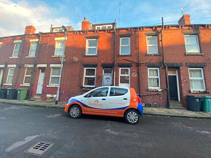 2 Bedroom Terraced House To Rent In Noster Place, Leeds, West Yorkshire, LS11