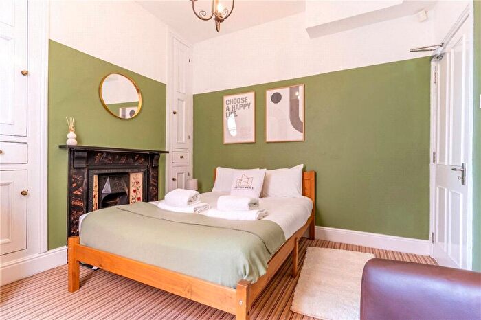 4 Bedroom End Of Terrace House To Rent In Brookhouse Avenue, City Centre, Leicester, LE2