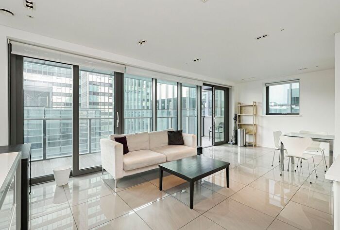 2 Bedroom Flat To Rent In Triton Building, Brock Street, Bloomsbury, Euston, NW1