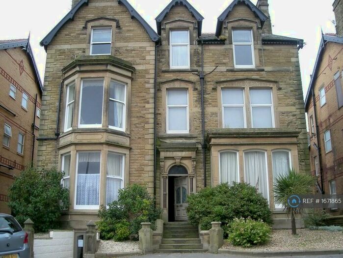 1 Bedroom Flat To Rent In Clifton Drive North, Lytham St. Annes, FY8