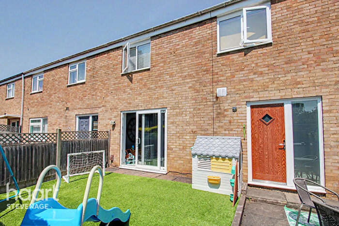 3 Bedroom Terraced House For Sale In Canterbury Way, Stevenage, SG1