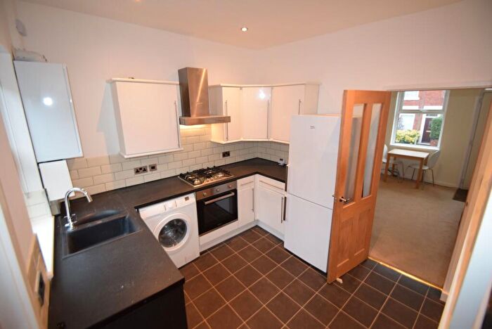 3 Bedroom Terraced House To Rent In Stewart Road, Sheffield, S11