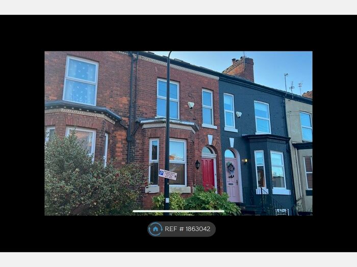 3 Bedroom Terraced House To Rent In Thorn Grove, Sale, M33