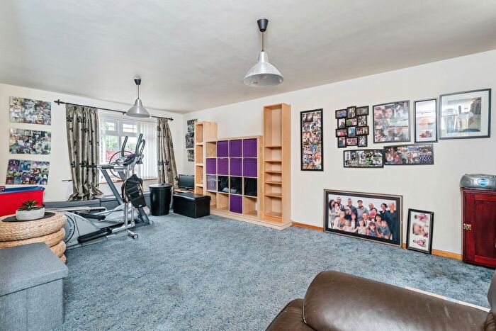 4 Bedroom Detached House For Sale In Old Hall Lane, Elton, Chester, Cheshire, CH2