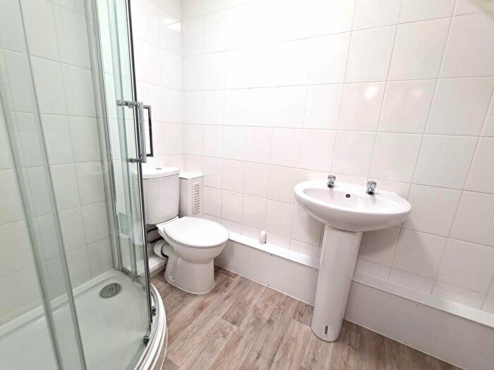 1 Bedroom Flat To Rent In Millbrook Road East, Southampton, Hampshire, SO15