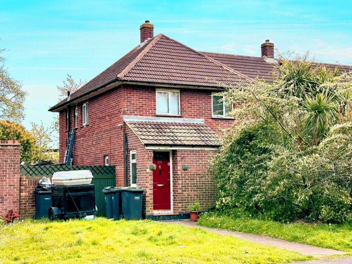 3 Bedroom House To Rent In St. Nicholas Avenue, Gosport, PO13