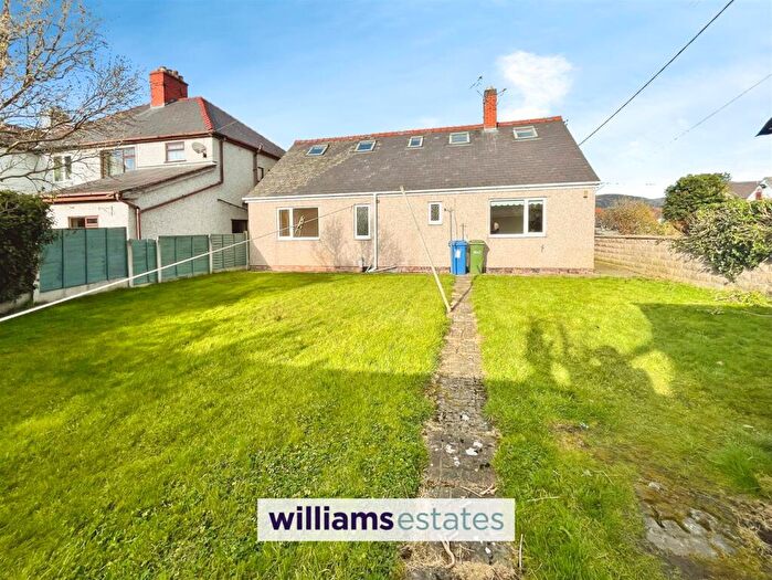 3 Bedroom Detached House For Sale In Denbigh Road, Ruthin, LL15