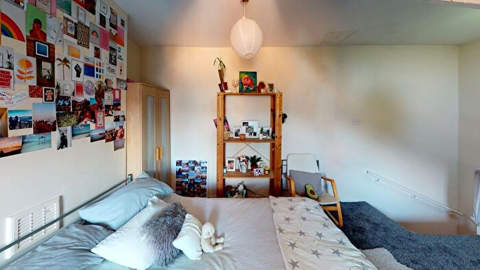 3 Bedroom Terraced House To Rent In Pearson Grove, Hyde Park, Leeds, LS6