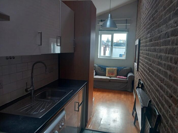 Property To Rent In Mortimer Road, London, NW10