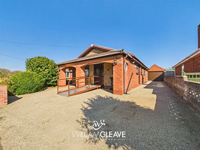 3 Bedroom Bungalow For Sale In Halkyn View, Connah's Quay, Deeside, Flintshire, CH5