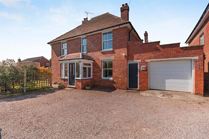 3 Bedroom Detached House For Sale In Glebe Close, Newent, GL18