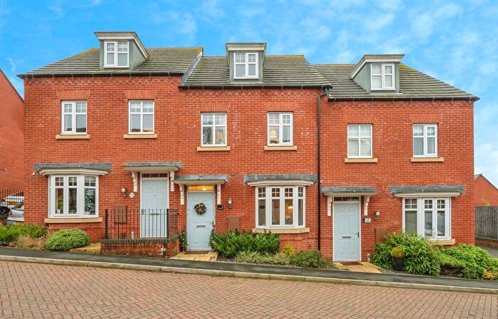 3 Bedroom Terraced House For Sale In Litton Croft, Ashbourne, DE6