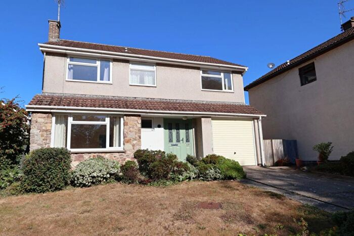 4 Bedroom Detached House For Sale In Heol-Y-Felin, Llantwit Major, CF61
