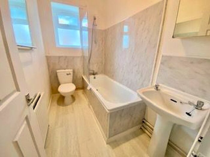 1 Bedroom Flat To Rent In Worcester Road, Bootle, L20