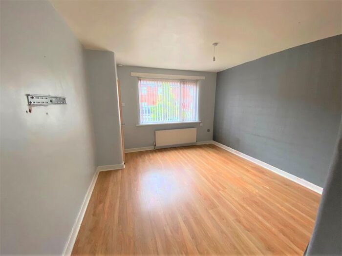 2 Bedroom Terraced House To Rent In Lichfield Street, Salford, M6