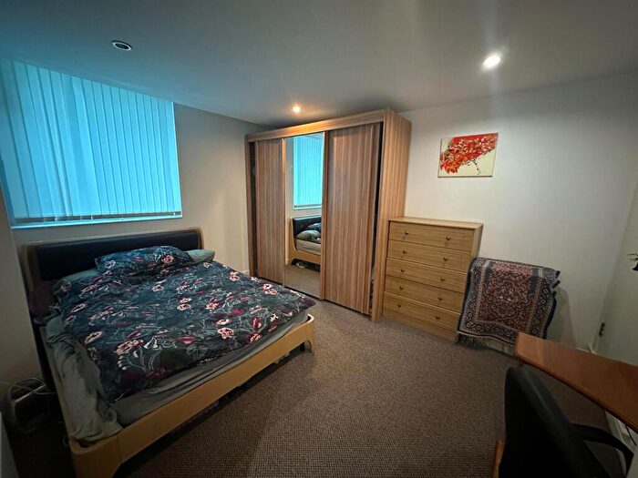2 Bedroom Apartment To Rent In Solly Street, City Centre, Sheffield, S1