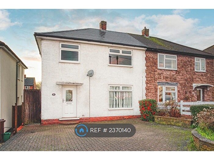 3 Bedroom Semi Detached House To Rent In Osterley Green, Derby, DE22