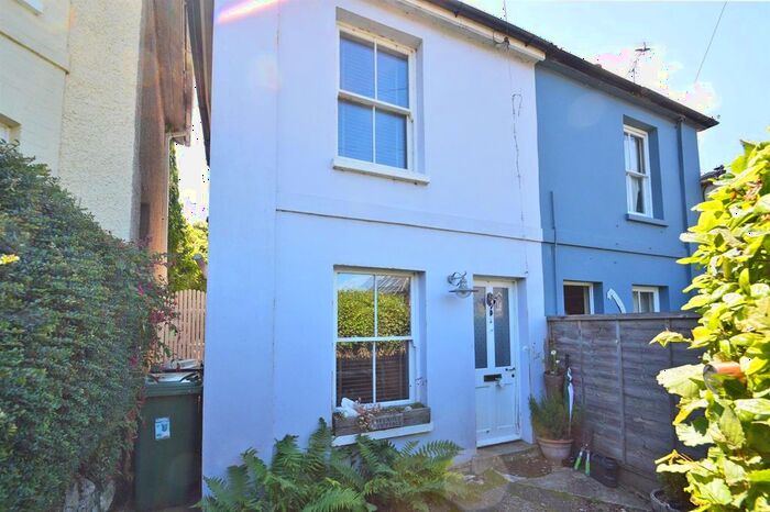 2 Bedroom Semi-Detached House To Rent In Kings Road, Bembridge, PO35