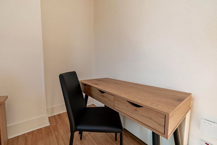 1 Bedroom Flat To Rent In Orchard Street, City Centre, Aberdeen, AB24