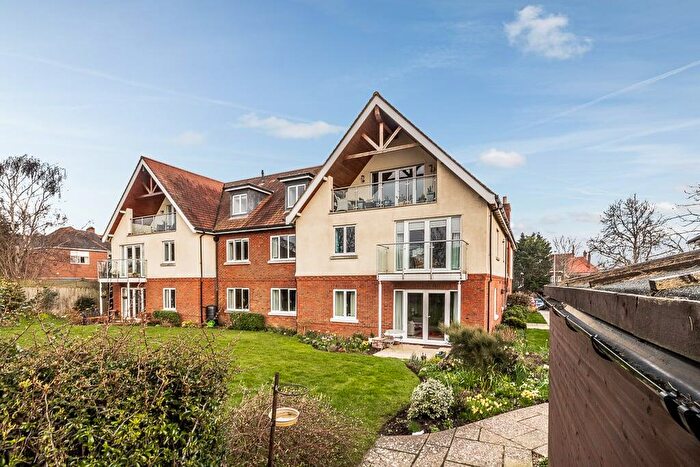 2 Bedroom Penthouse For Sale In Salterton Road, Exmouth, EX8