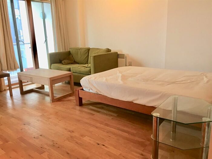 1 Bedroom Flat To Rent In Jefferson Place, Fernie Street, Manchester, M4