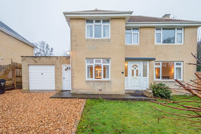 3 Bedroom Detached House To Rent In Priory Close, Bath, BA2