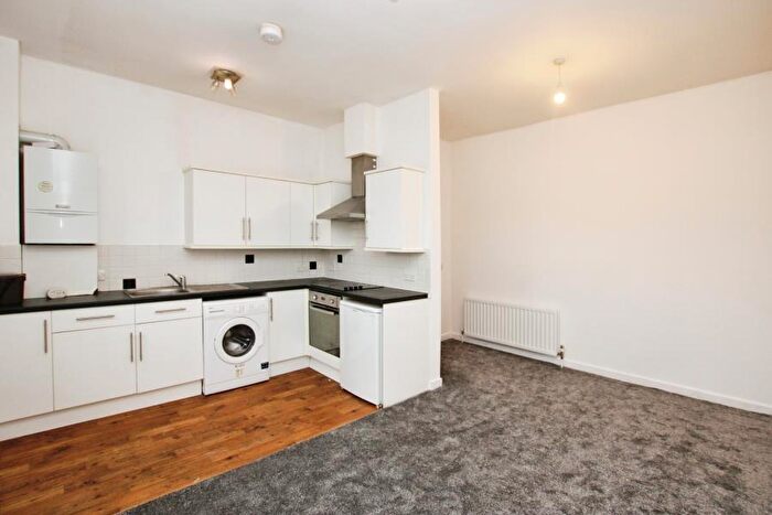 1 Bedroom Flat To Rent In Church Road- St George, BS5