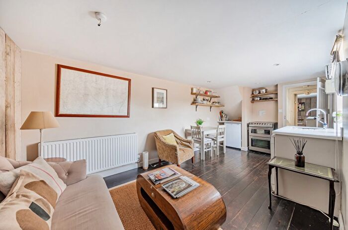 1 Bedroom Cottage To Rent In Furnace Lane, Tonbridge, TN12