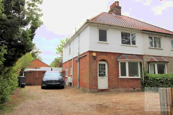 5 Bedroom Semi-Detached House To Rent In Earlham Green Lane, Norwich, NR5