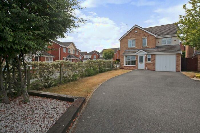 4 Bedroom House To Rent In Channel Way, Longford, CV6