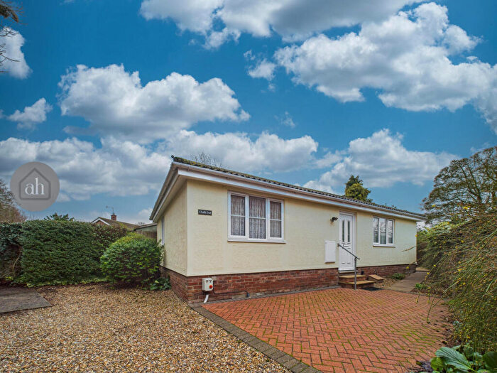 2 Bedroom Detached Bungalow For Sale In Chalk End, Ixworth, IP31