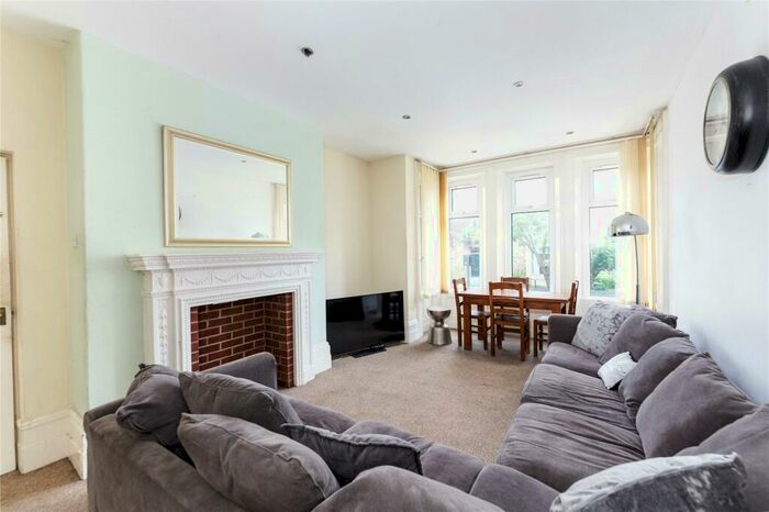 3 Bedroom Apartment To Rent In Lindisfarne, Otterburn Villas, Jesmond, Newcastle Upon Tyne, NE2