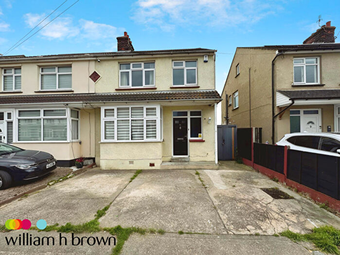 3 Bedroom House To Rent In Park Road, Clacton-On-Sea, CO15