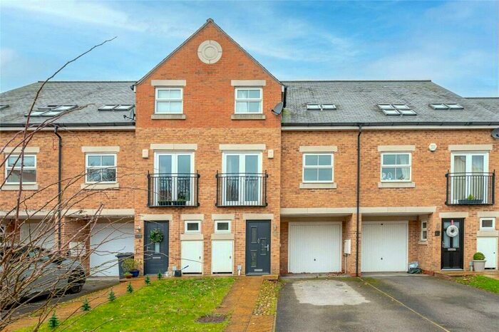 4 Bedroom Terraced House To Rent In Woodland Drive, Thorp Arch, LS23