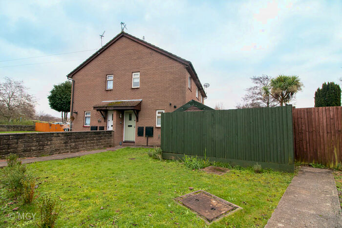2 Bedroom Semi-Detached House To Rent In Avondale Gardens, Cardiff, CF11