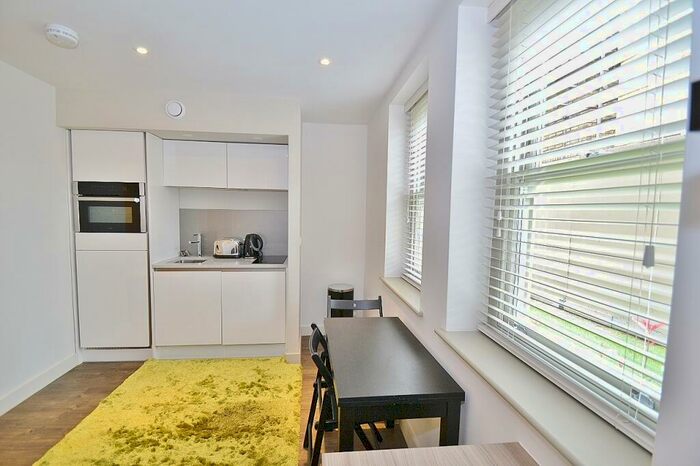 1 Bedroom Flat To Rent In Humberstone Road, Cambridge, CB4