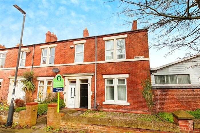 2 Bedroom Flat To Rent In Cromwell Terrace, North Shields, Tyne And Wear, NE29
