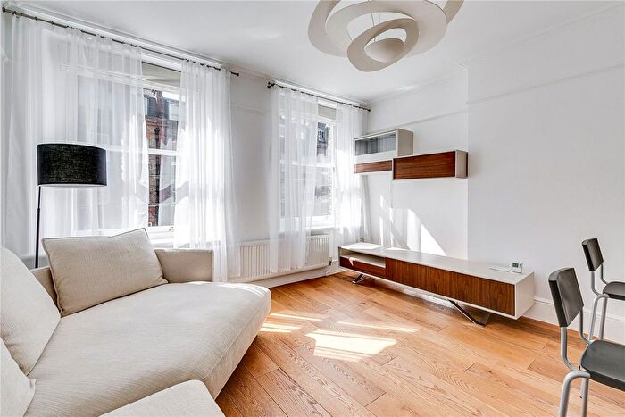 2 Bedroom Flat To Rent In Nottingham Place, Marylebone, W1U