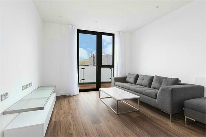 1 Bedroom Apartment To Rent In Hornbeam House, Quebec Way, London, SE16
