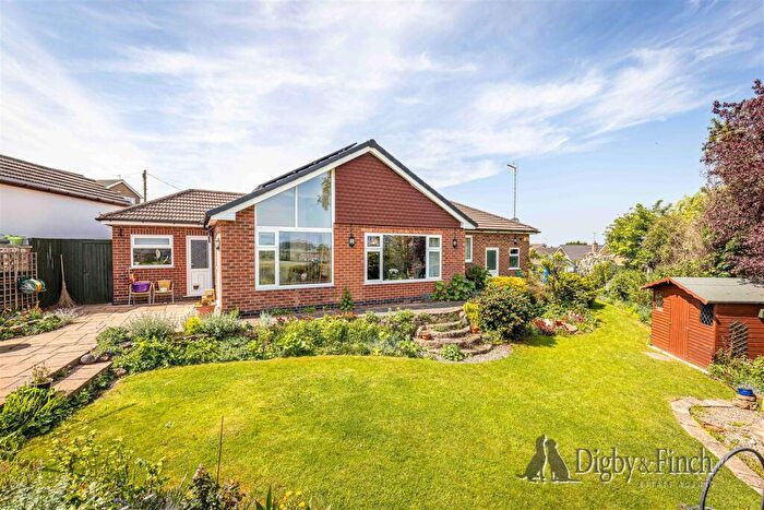 3 Bedroom Bungalow For Sale In Morton Gardens, Radcliffe-On-Trent, Nottingham, NG12