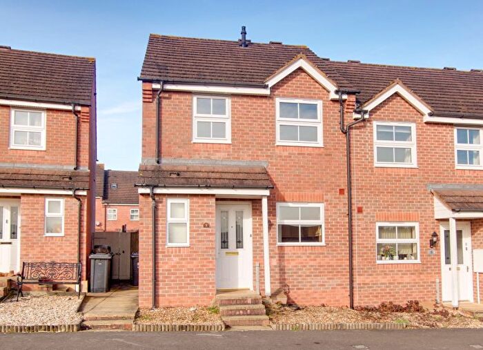 3 Bedroom Terraced House To Rent In Lamplighters Walk, Trowbridge, BA14